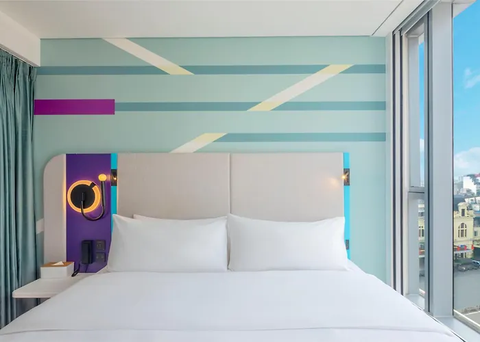 Tru By Hilton Hoa Binh City Centre