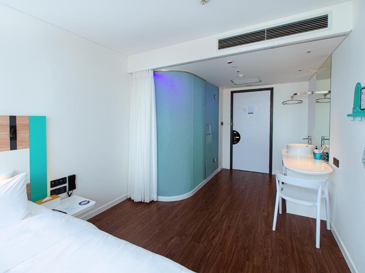 Hotel Tru By Hilton Centre Hoa Binh
